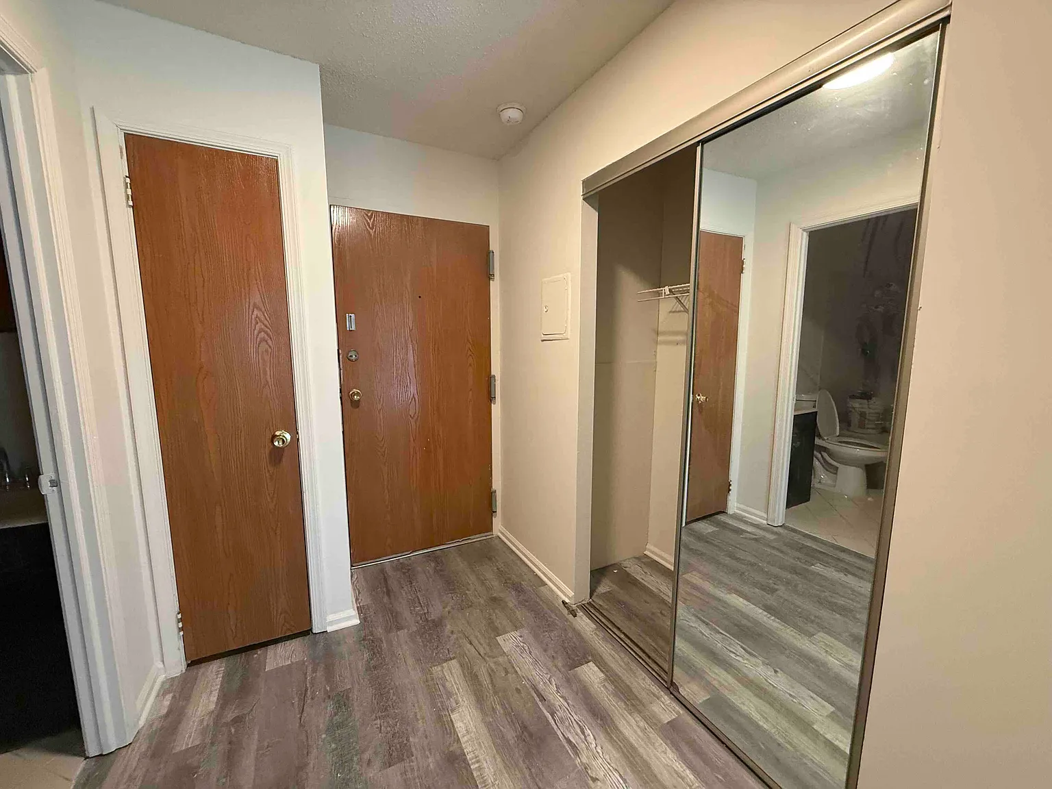 Newport Apartments — Photo 3