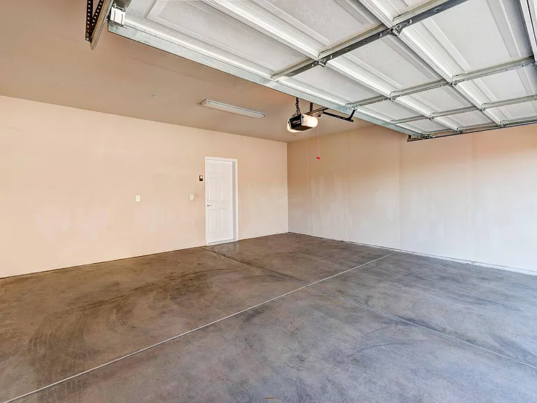 695 Mission De Oro Dr — Photo 37