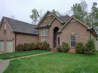 157 Roanoke Station Cir, Clarksville, TN 37043