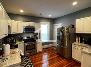 37 Dix St #20, Dorchester, MA 02122