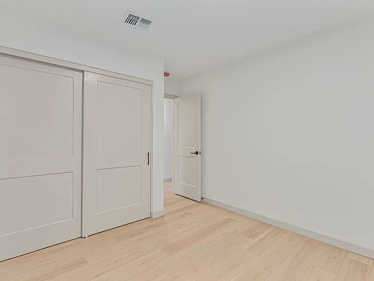 4108 E. Portland Street — Photo 14