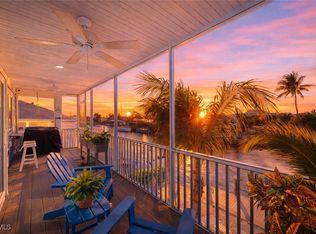 2391 Oleander St, Saint James City, FL 33956