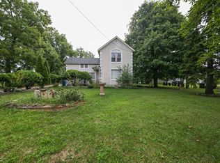 1655 Mitchell Rd, Aurora, IL 60505