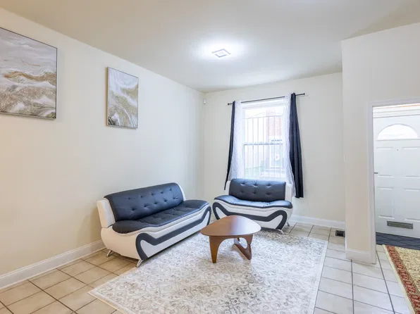 1828 N Willington St #1, Philadelphia, PA 19121
