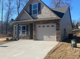 506 Timberwood Dr, Woodruff, SC 29388