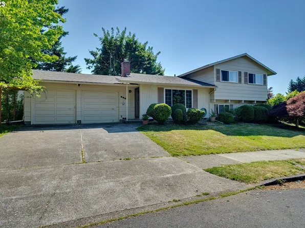 655 NW Cascade Ct, Gresham, OR 97030