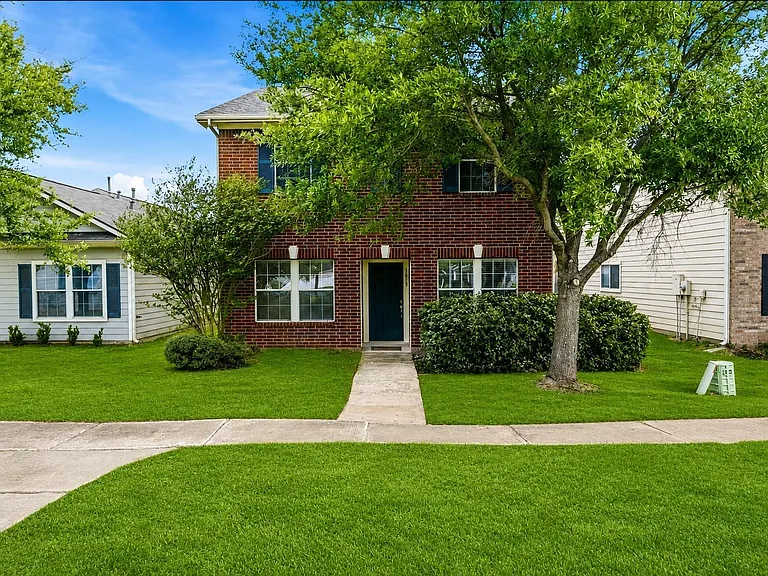 1613 Palcio Real Dr — Photo 1