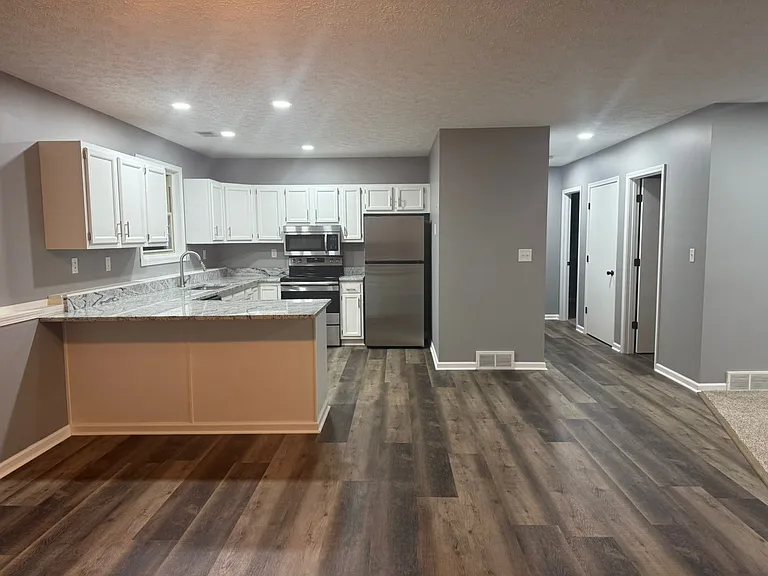 2347 Ferguson Rd W #1/2 — Photo 8