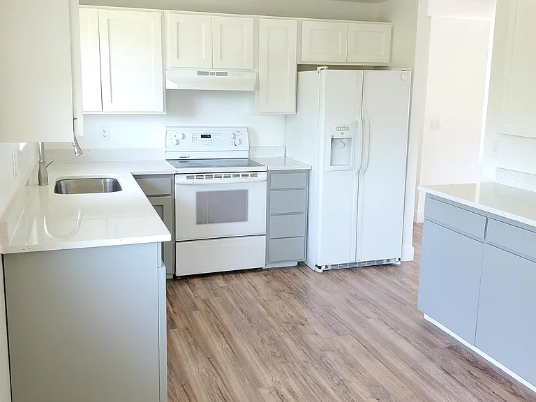 165 N 850 E — Photo 9