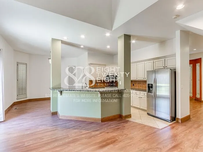 3841 Tudor Cir — Photo 17