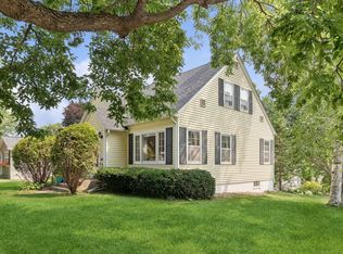 302 Oxford St, Northfield, MN 55057