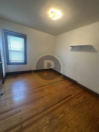 9611 Larnder Ave — Photo 9