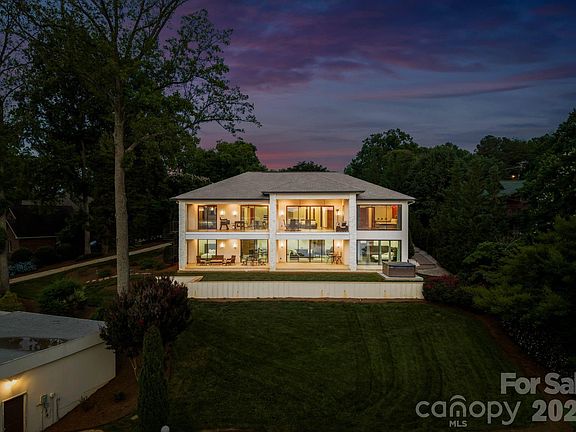 5th image of 7272 Lynbrook Cir