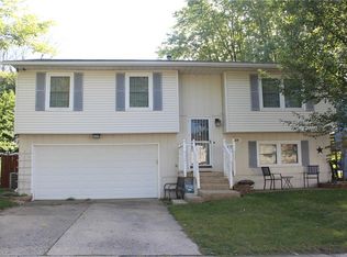 920 S Hancock Dr, Decatur, IL 62521