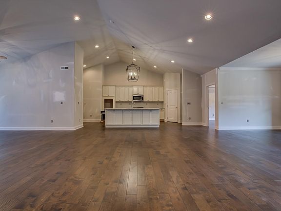 4th image of 1849 Calgary Falls Ln