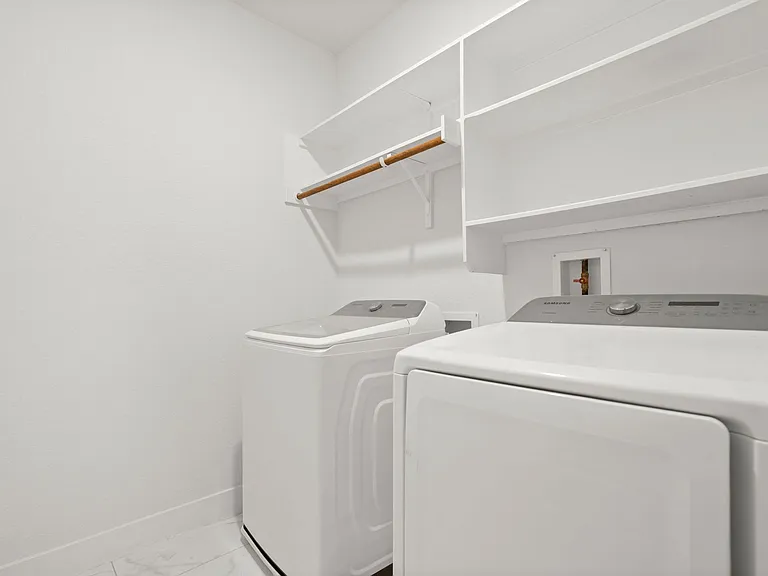 8922 Menchaca Rd #701 — Photo 14