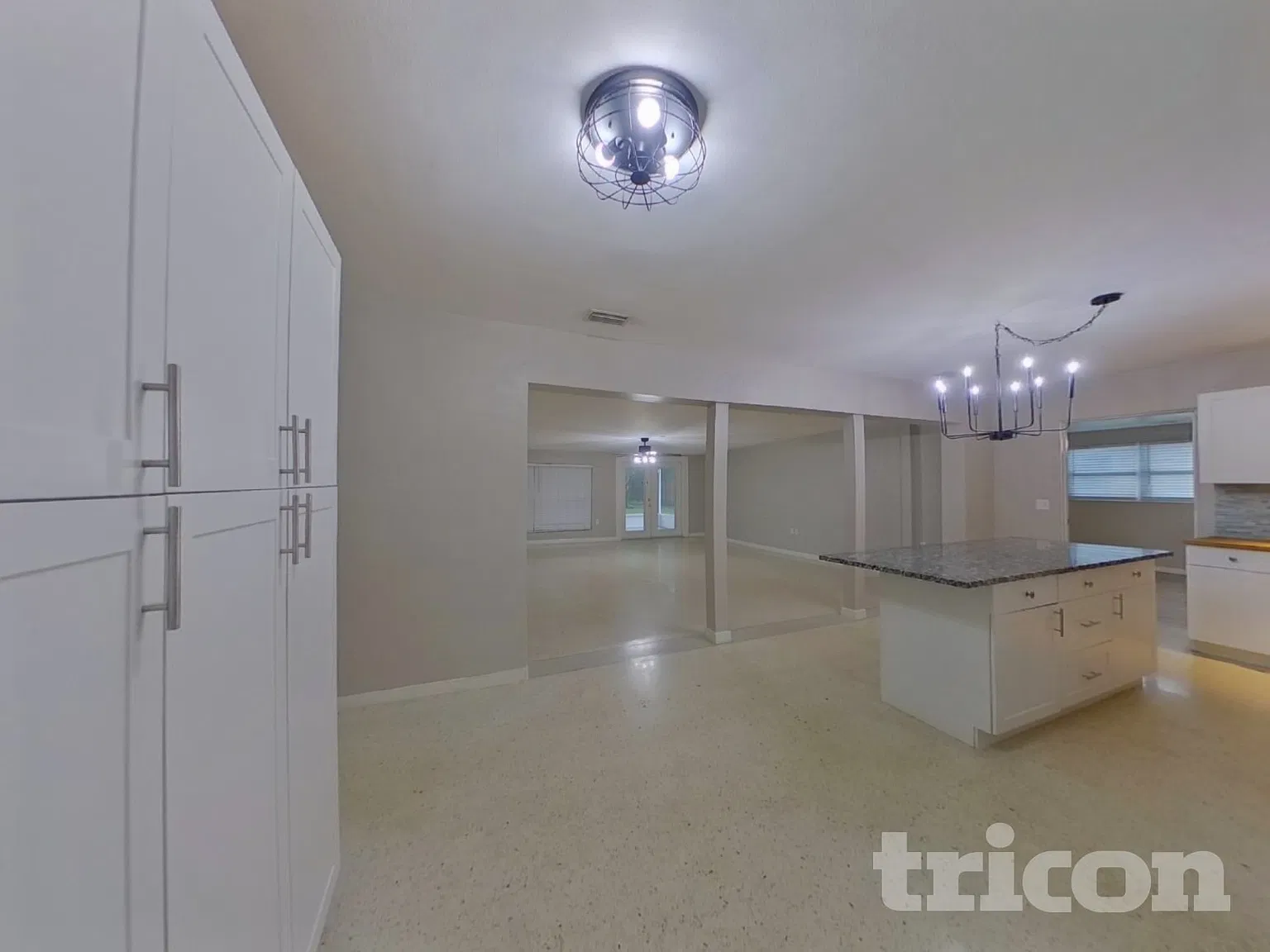 1108 63rd St S Gulfport FL — Photo 3