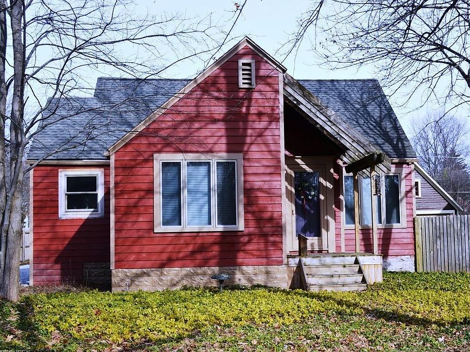 1st image of 123 E Streetsboro St