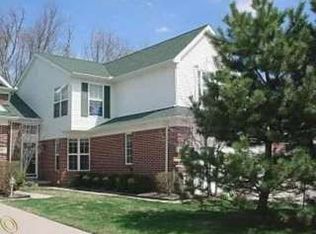 2675 Bass Wood Ln #1, Wixom, MI
