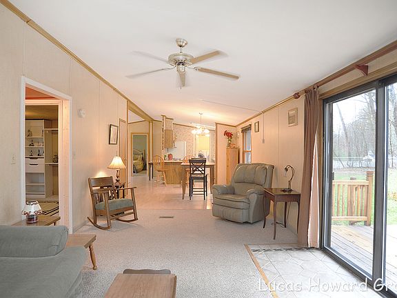 4th image of 4993 Pleasantcreek Ave NE