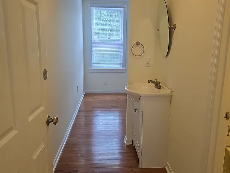 610 Rugby Rd #D — Photo 17