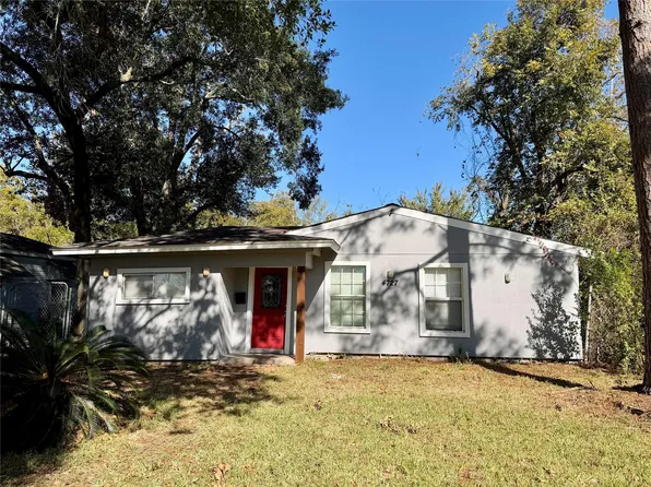 4727 Eppes St, Houston, TX 77021