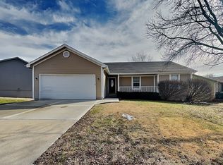 19923 E 17th Street Ct N, Independence, MO 64056