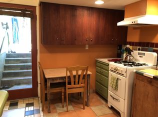 8207 N Fox St #B, Portland, OR 97203