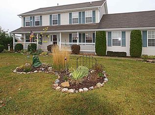 14037 Chickory Ln, Poplar Grove, IL 61065