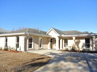 10337 Chevy Chase Dr, New Orleans, LA 70127