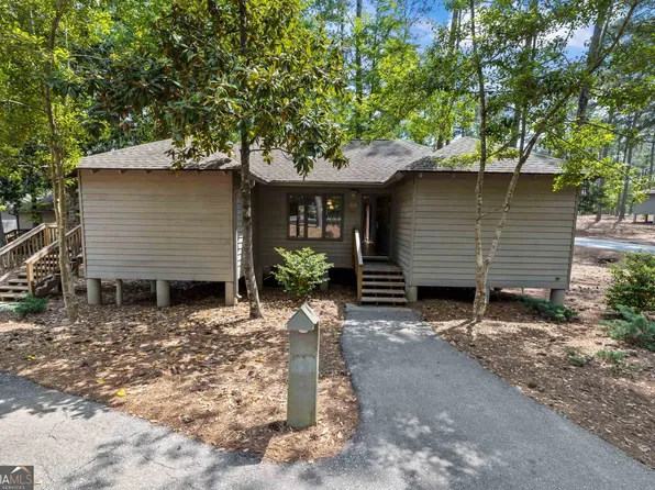2355 E Sparkleberry Ln, Pine Mountain, GA 31822