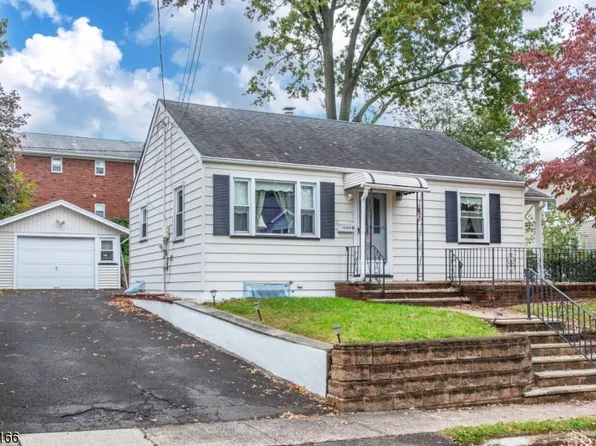9 Ideal Ct, Nutley Twp., NJ 07110