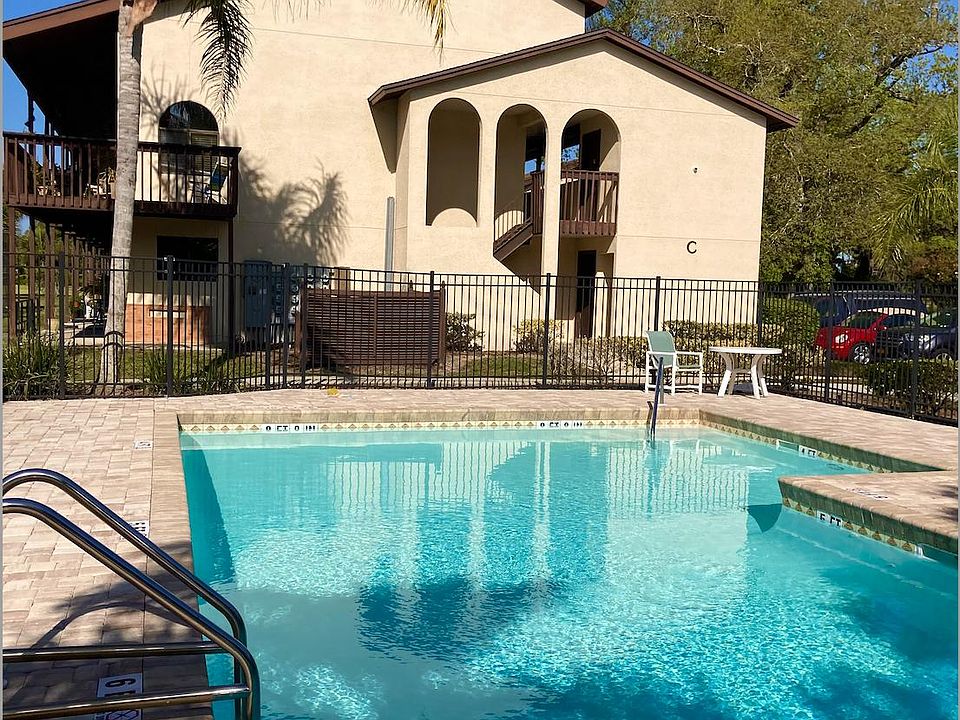 1st image of 1255 Ponce Island Dr APT 701