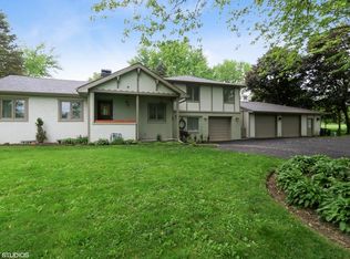 1026 Guerin Rd, Libertyville, IL 60048