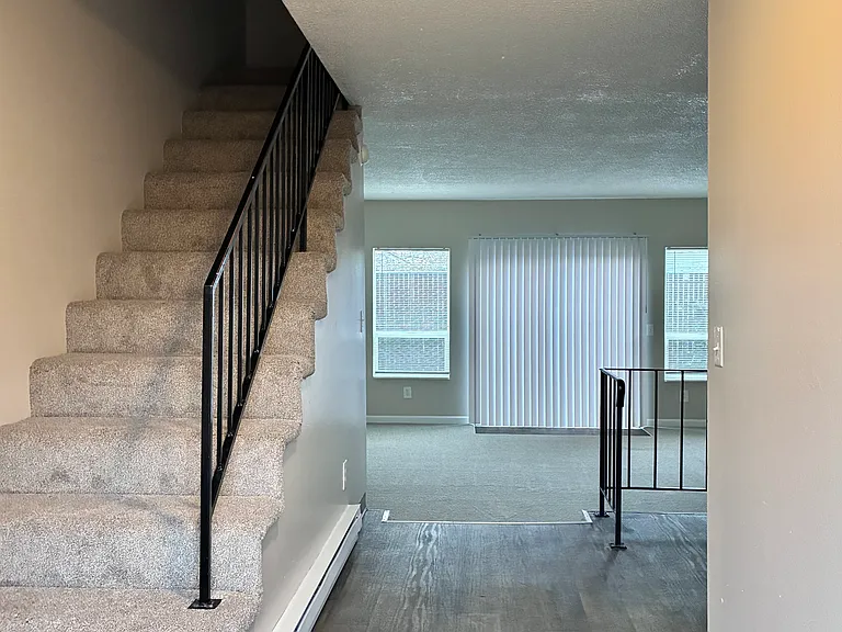 Canby Gardens Townhomes — Photo 2