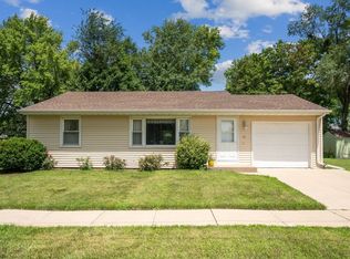 116 E 3rd Ave, Lisbon, IA 52253