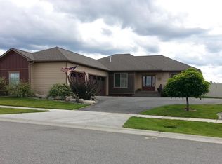 6766 W Buffalo Grass Ln, Rathdrum, ID 83858