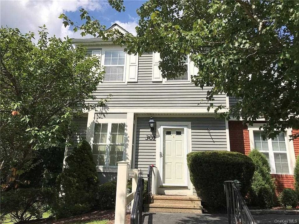 1st image of Twin Brook Ct #301