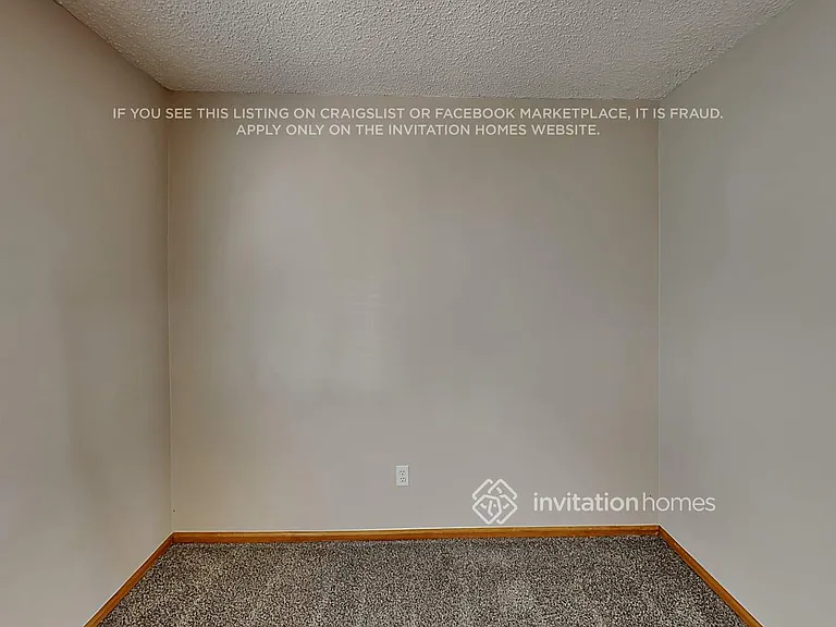 8736 Greengrass Way — Photo 13