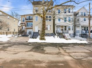 15 20Th Ave, Irvington Twp., NJ 07111