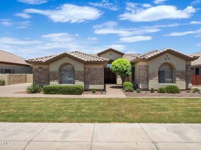 2370 W MAPLEWOOD Street, Chandler, AZ, 85286