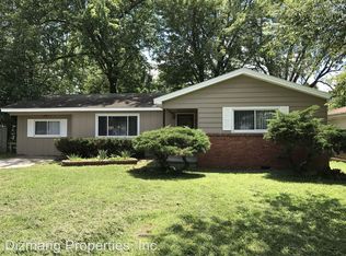1502 E Seminole St, Springfield, MO 65804
