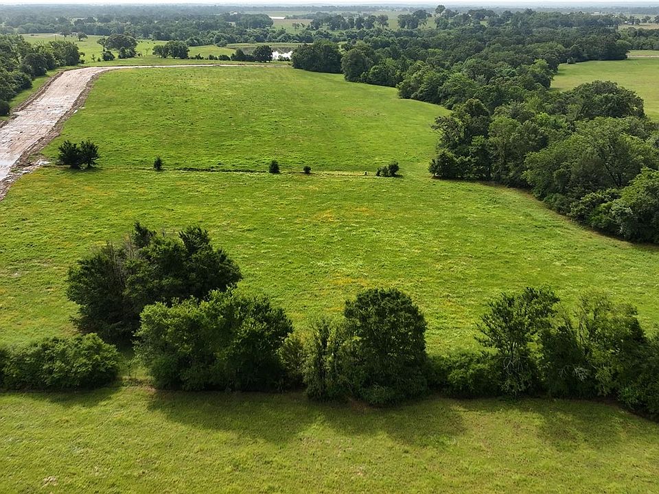 1st image of Baker Ridge Rd