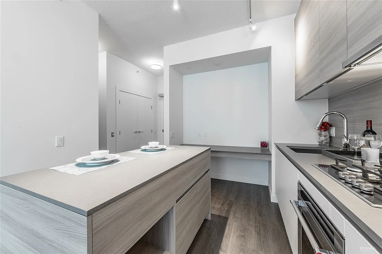 1 bed, 524 sqft, $2,000 — Photo 1