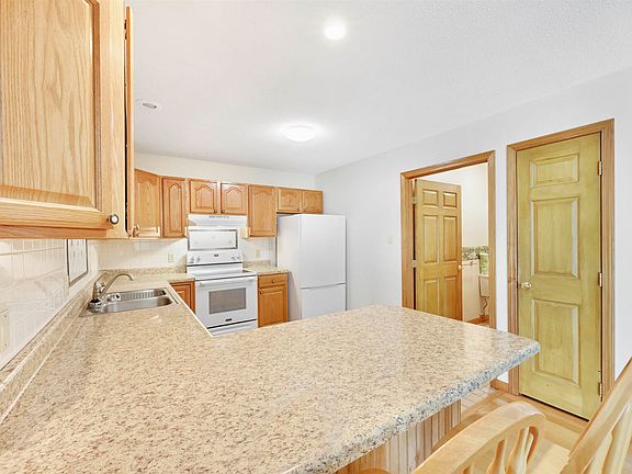 3rd image of 114 Gricebrook Road