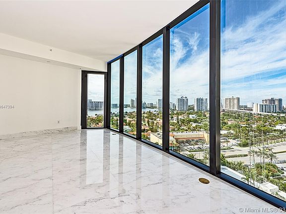 3rd image of 18555 Collins Ave APT 1405
