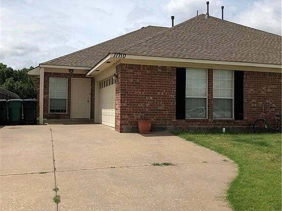 2nd image of 11710 Hollyrock Ct