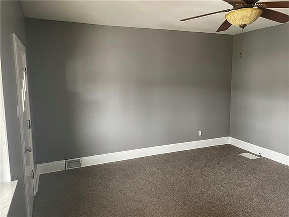 4th image of 1315 Broad St