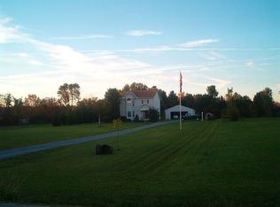 6238 Metz Rd, New Middletown, OH 44442