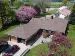 11 Lloyd St, North Huron, ON N0G 2W0